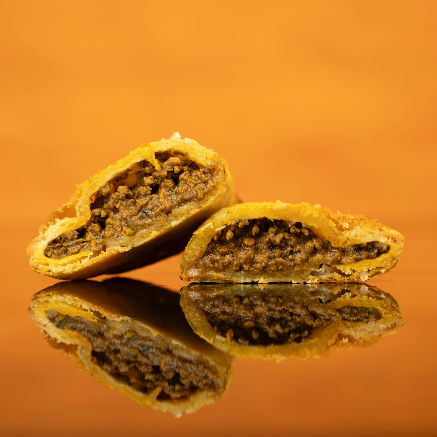 Jamaican Patties (6) - Ma Pies