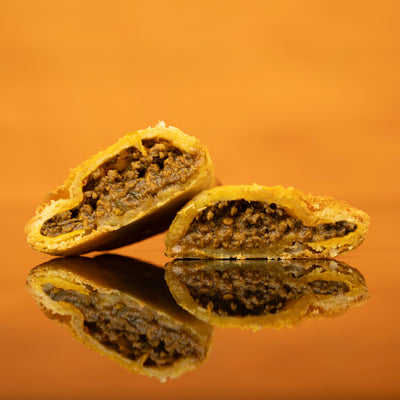 Jamaican Patties (6) - Ma Pies