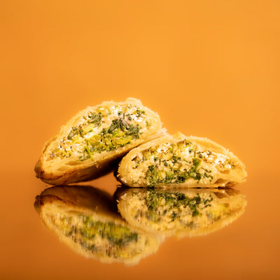 3 Cheese & Spinach Pocket Pies (6-Vegetarian) - Ma Pies
